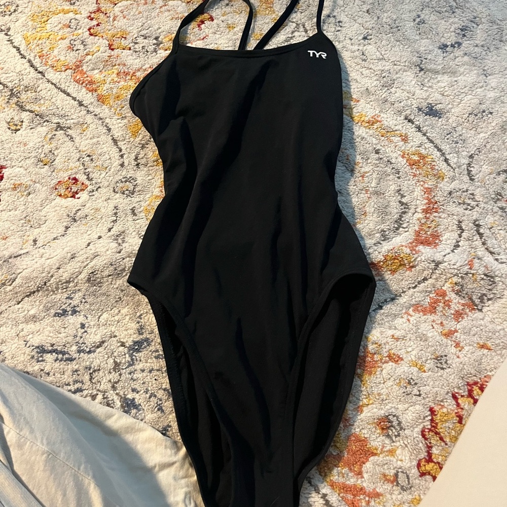 TYR one piece